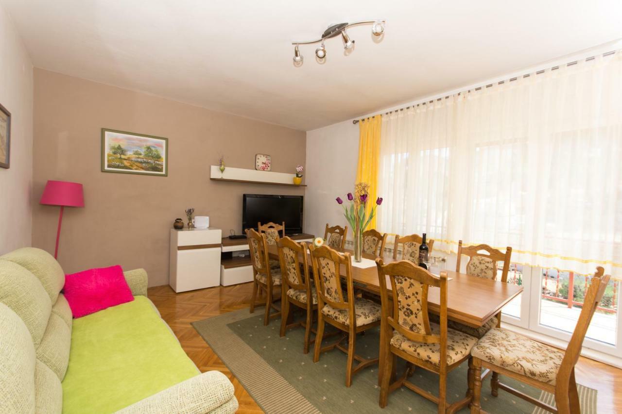 Apartman Domic Slatine Exterior foto